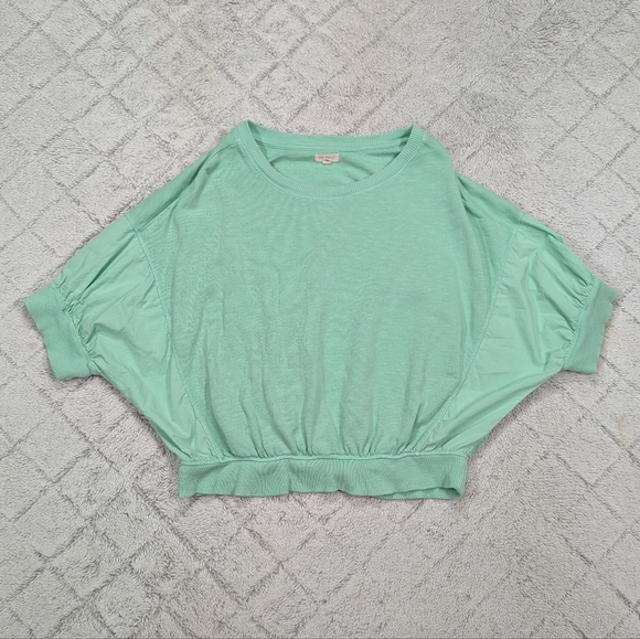 Pilcro Tops - Pilcro Sweatshirt Womens L Green Mint Cropped Batwing Top Crew Oversized